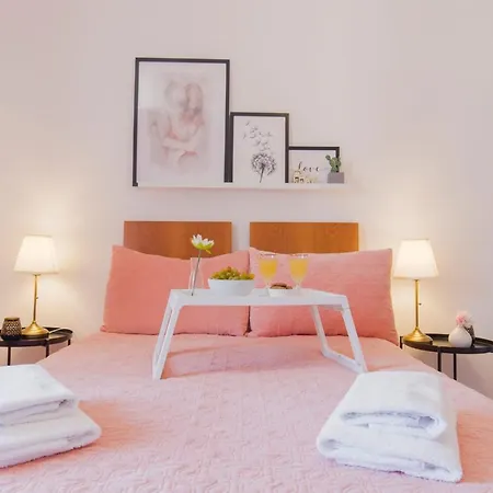 Daire Charming Chiado 2bedr W/balcony And View Lisboa